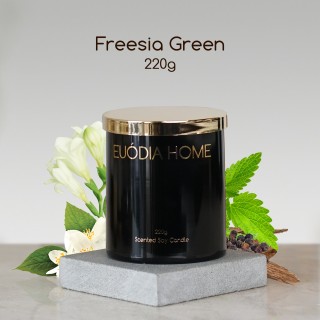 Freesia Green Soy Scented Candles 220 g